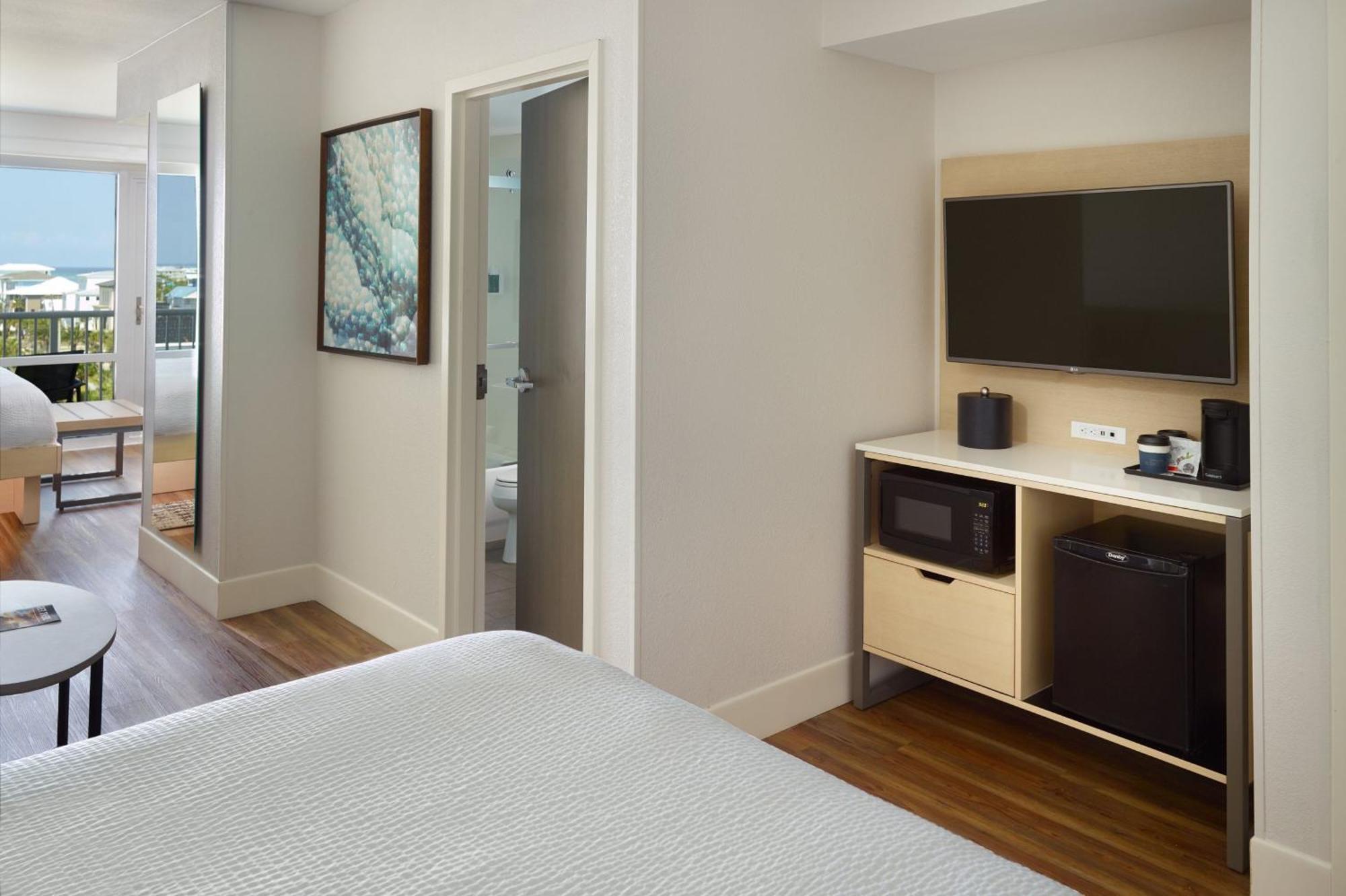 Springhill By Marriott Pensacola Hotel